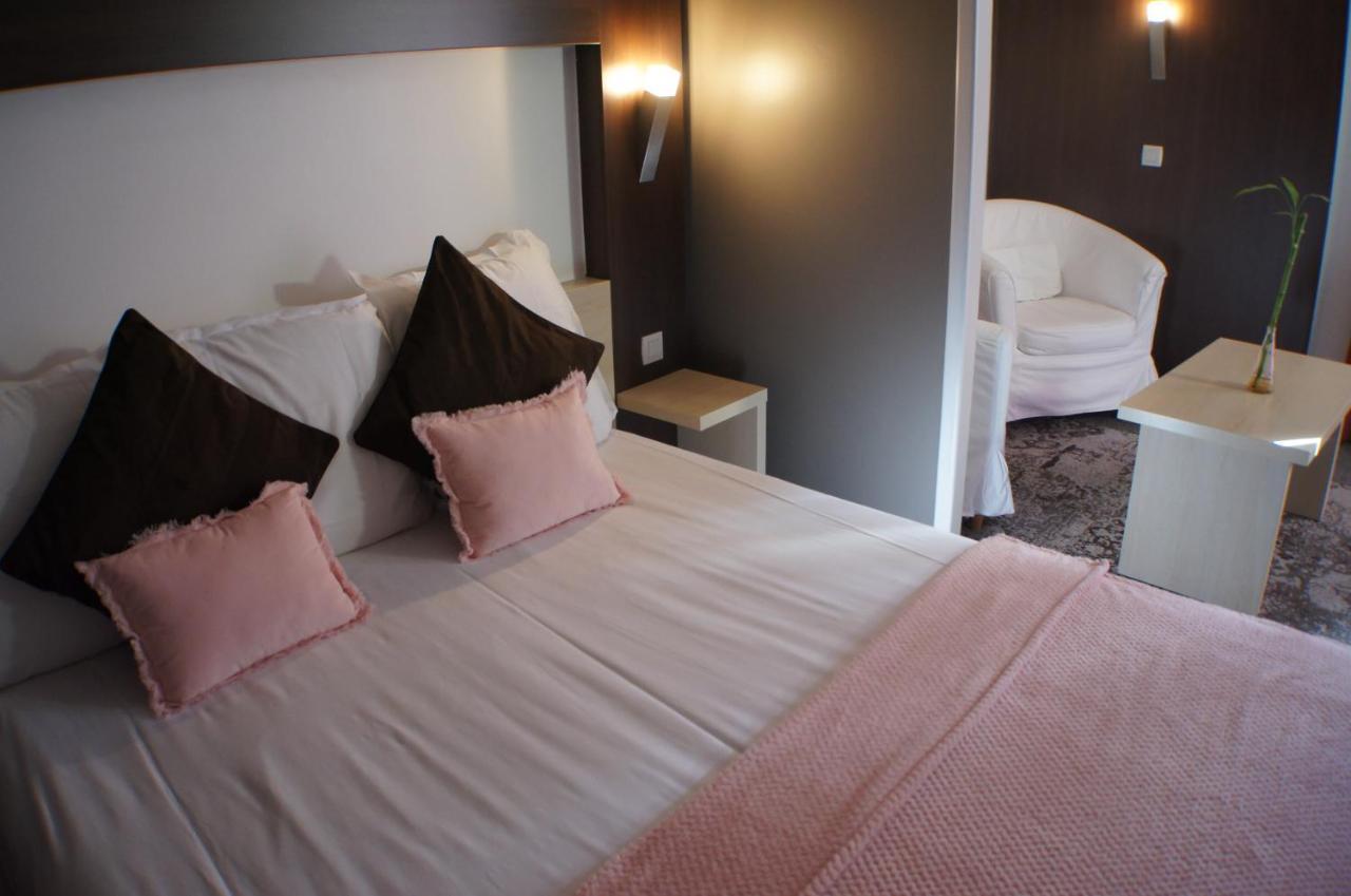 The Originals City, Hotel La Siesta, Annonay Est Davézieux エクステリア 写真